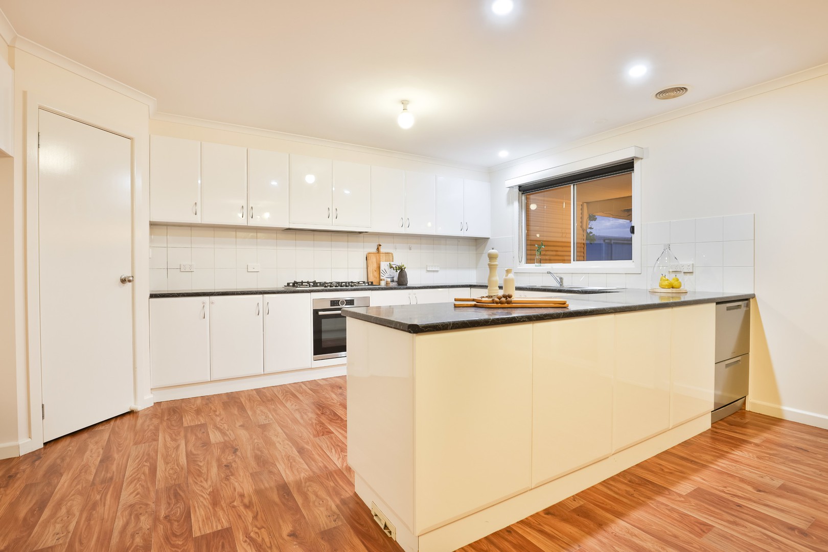 10 Bushland Rise, Koorlong, VIC 3501, Koorlong - Thumbnail 5