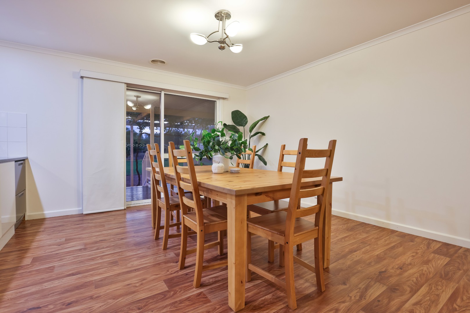 10 Bushland Rise, Koorlong, VIC 3501, Koorlong - Thumbnail 7