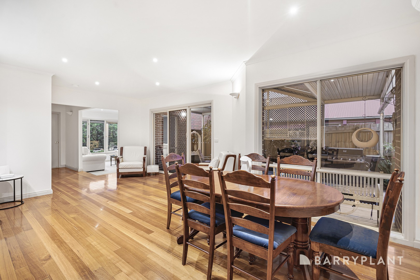 10 Buvelot Court, Chirnside Park, VIC 3116, Chirnside Park - Thumbnail 5