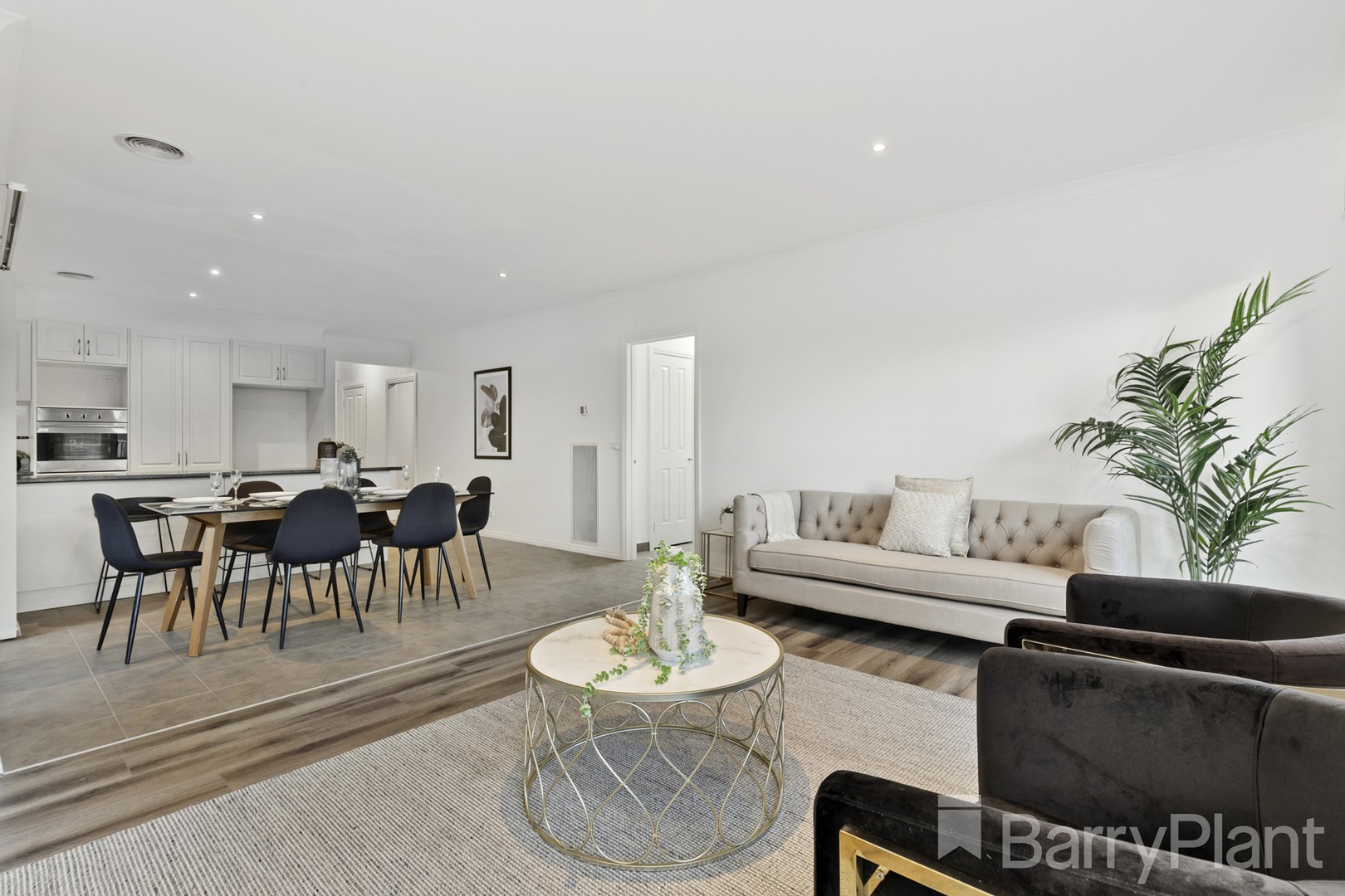 10 Camden Close, South Morang, VIC 3752, South Morang - Thumbnail 5