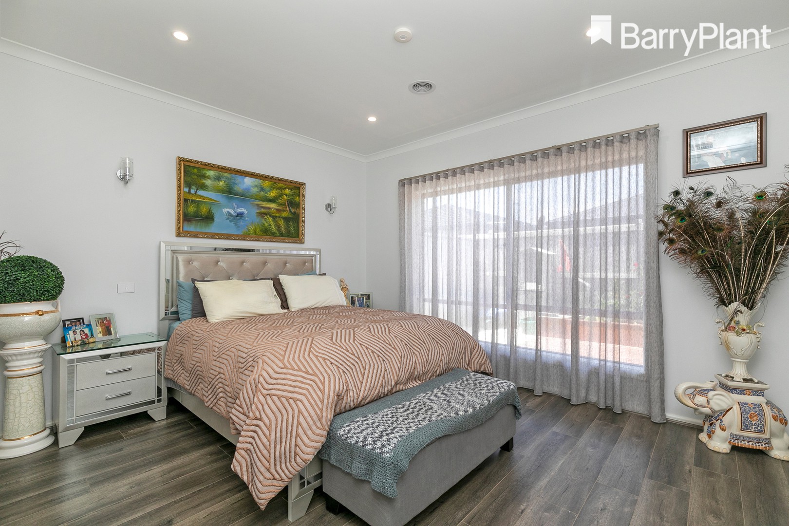 10 Carpathian Drive, Clyde North, VIC 3978, Clyde North - Thumbnail 7