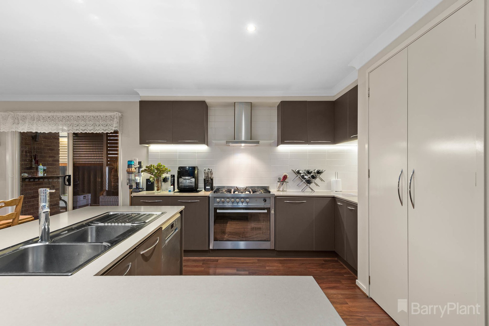 10 Caspian Chase, Pakenham, VIC 3810, Pakenham - Thumbnail 4