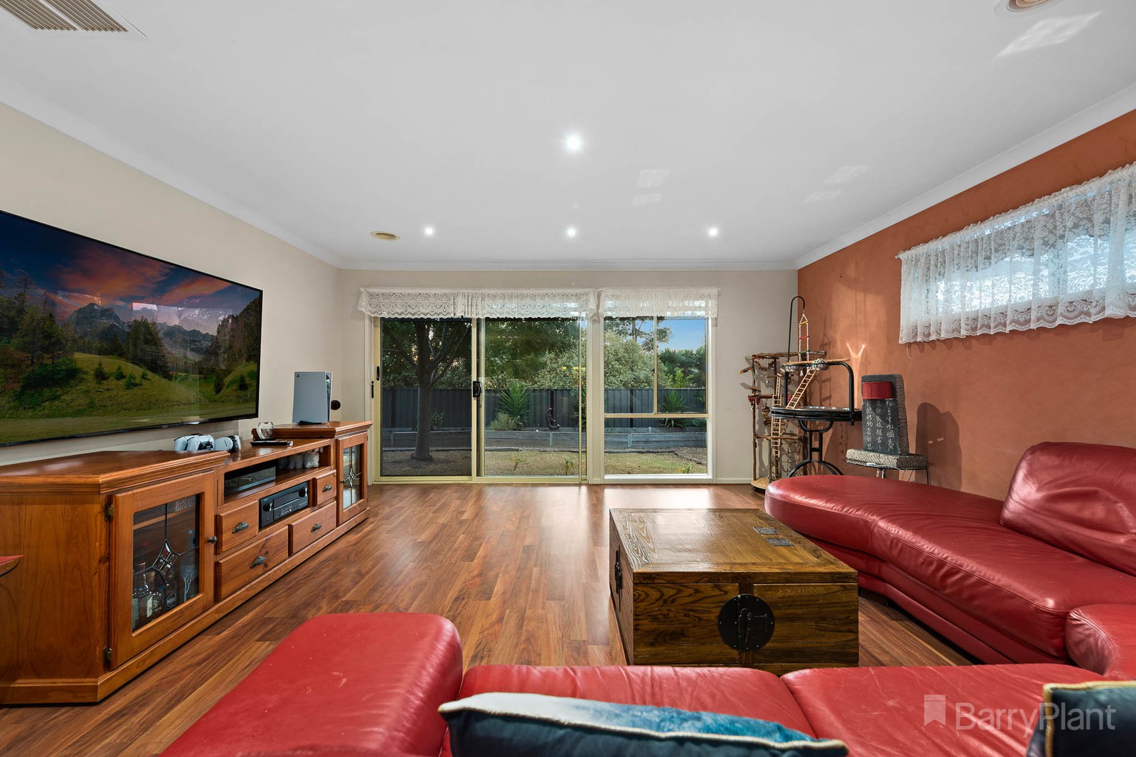 10 Caspian Chase, Pakenham, VIC 3810, Pakenham - Thumbnail 6