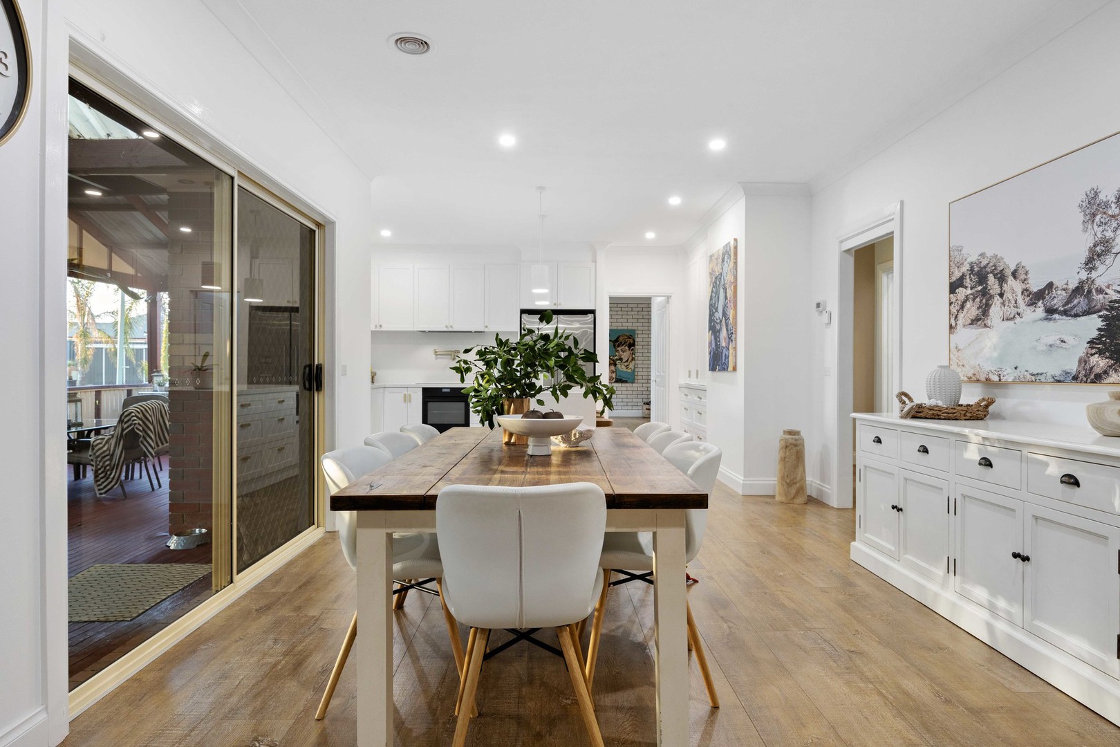 10 Castlewellan Boulevard, Hillside, VIC 3037, Hillside - Thumbnail 5
