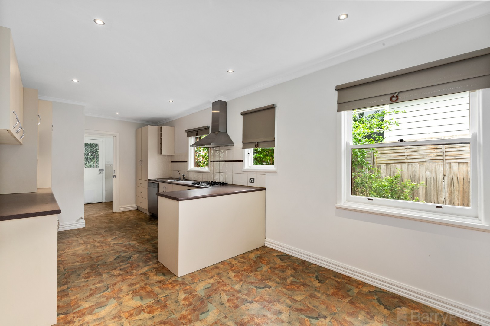 10 Catherine Street, Ringwood, VIC 3134, Ringwood - Thumbnail 3