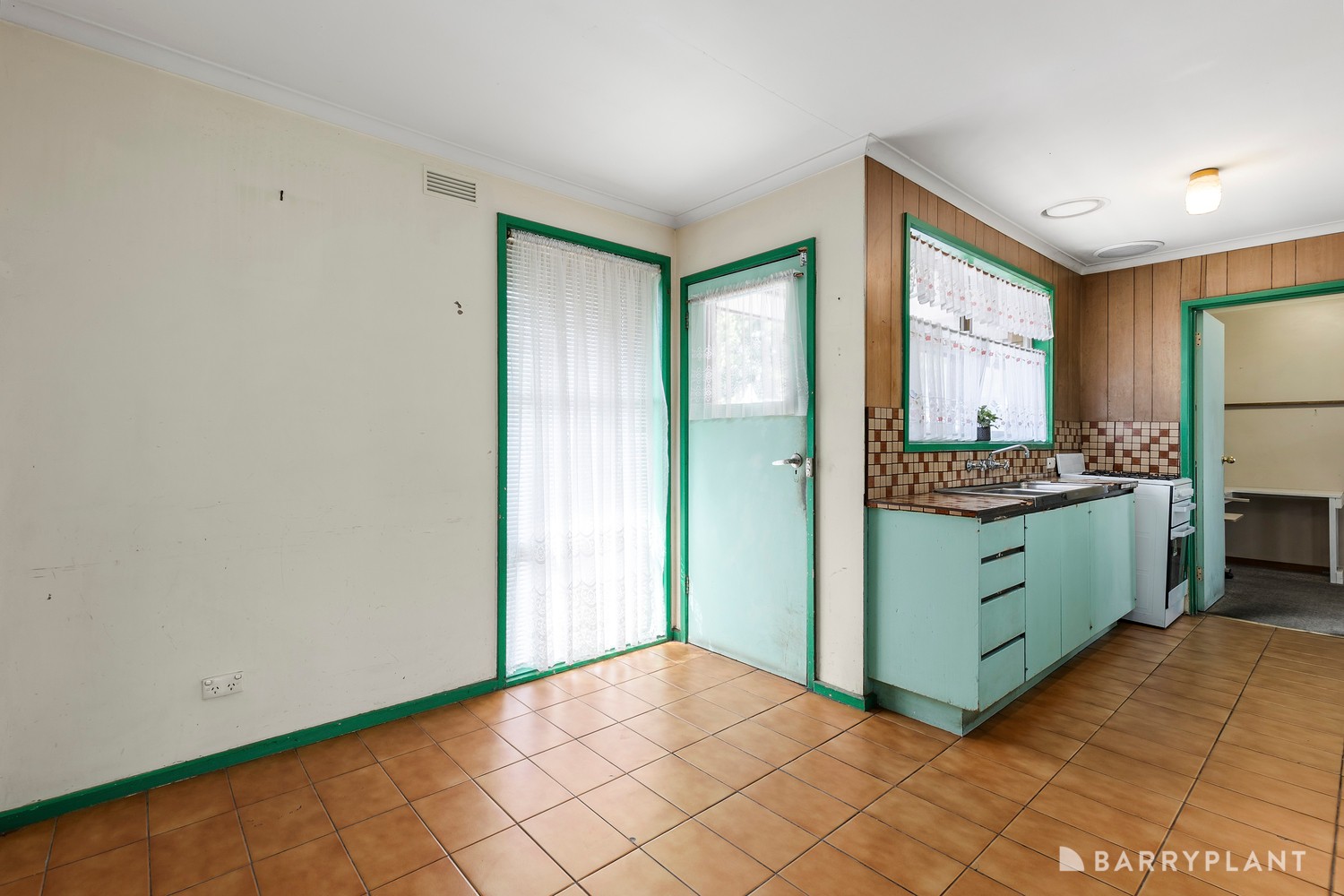 10 Cawood Drive, Sunshine West, VIC 3020, Sunshine West - Thumbnail 4