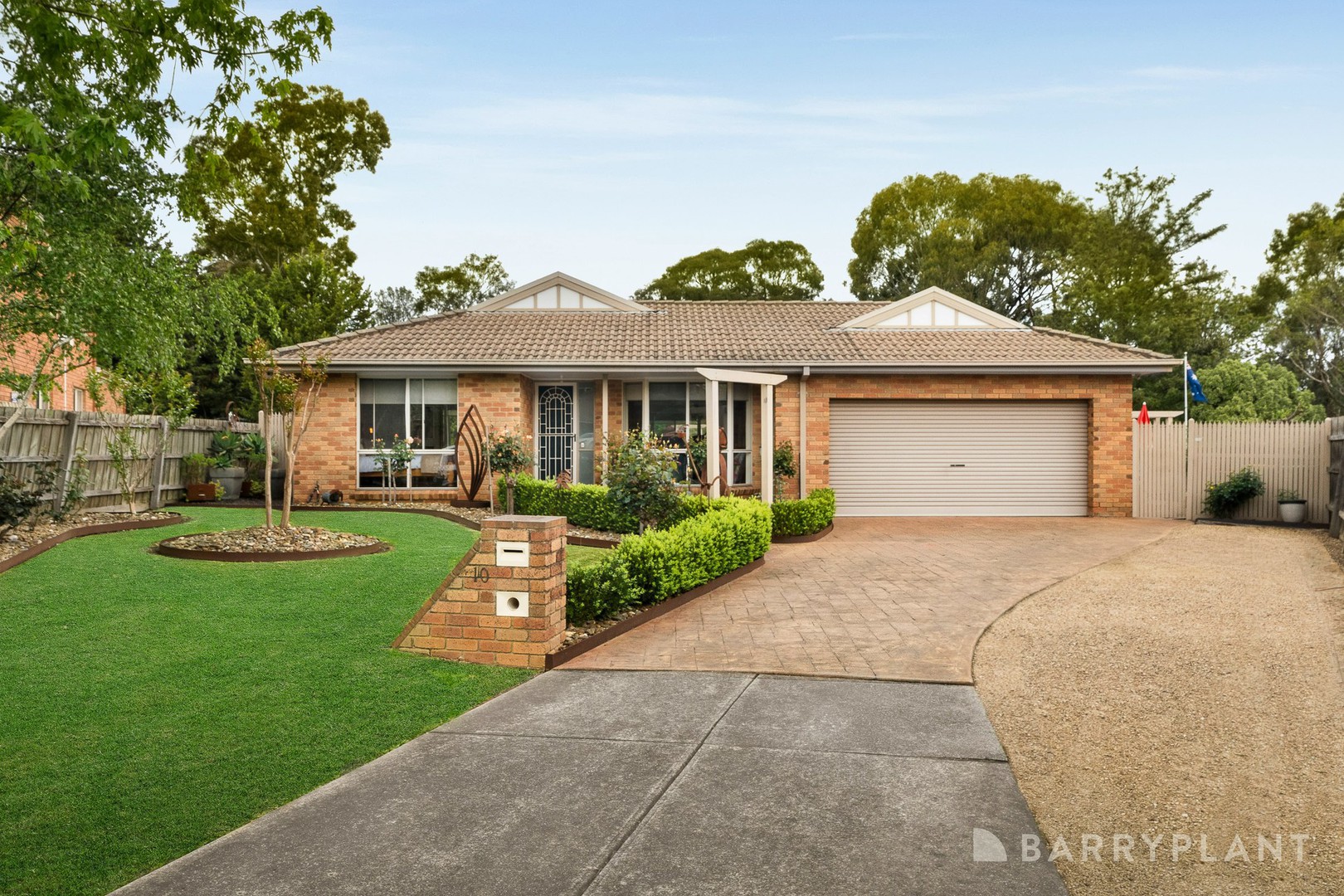 10 Celia Court, Yarra Glen, VIC 3775 - Thumbnail 2 - 13/10/2026