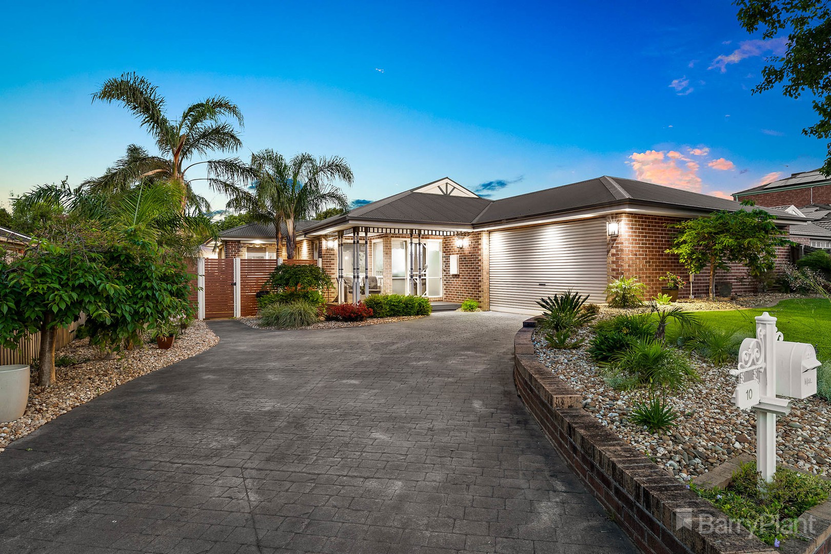 10 Charing Cross Place, Narre Warren, VIC 3805, Narre Warren - Thumbnail 3