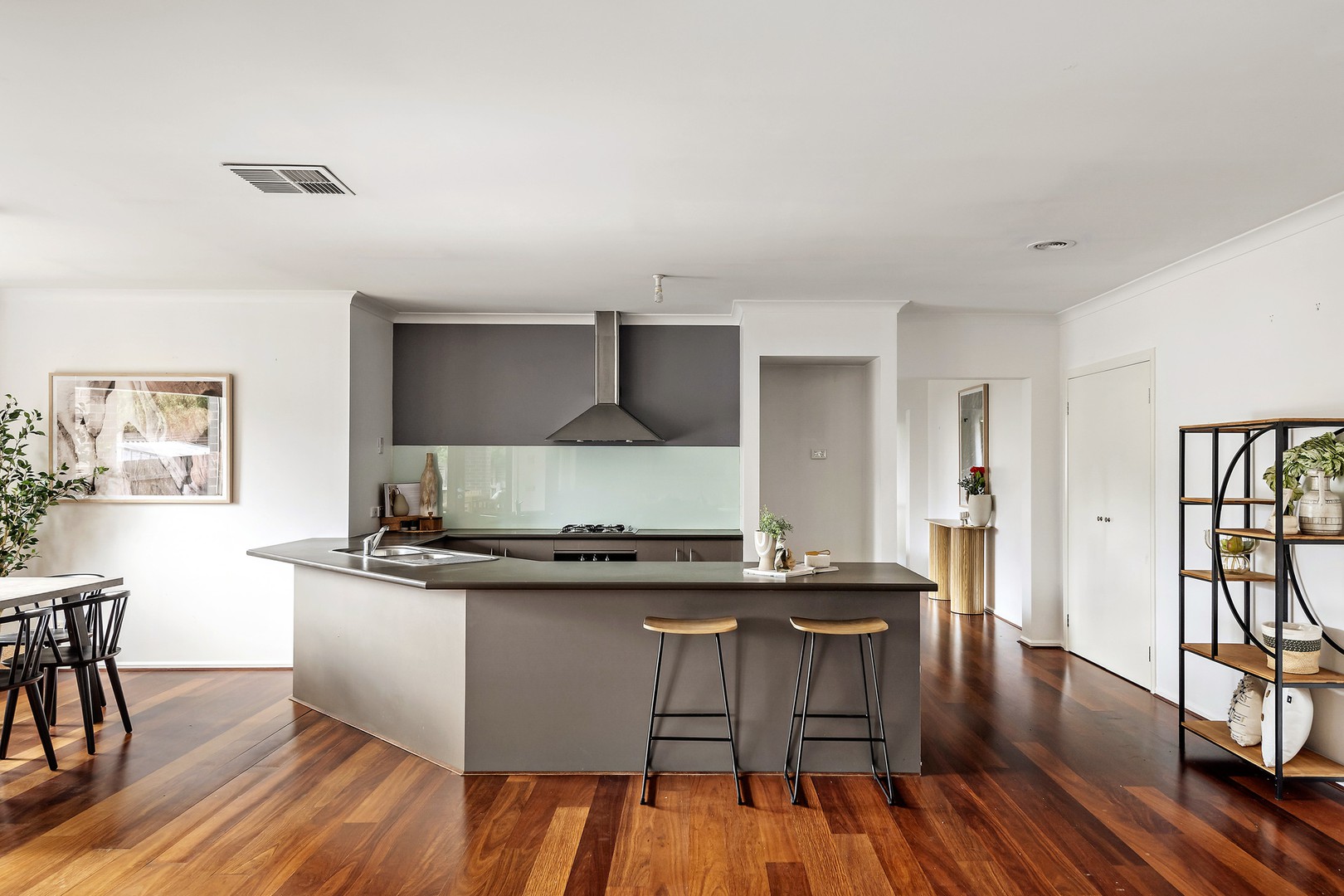 10 Charles Conder Place, Berwick, VIC 3806, Berwick - Thumbnail 5