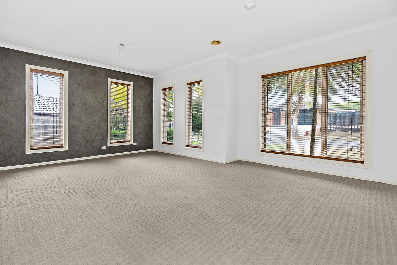 10 Charles Conder Place, Berwick, VIC 3806, Berwick - Thumbnail 6