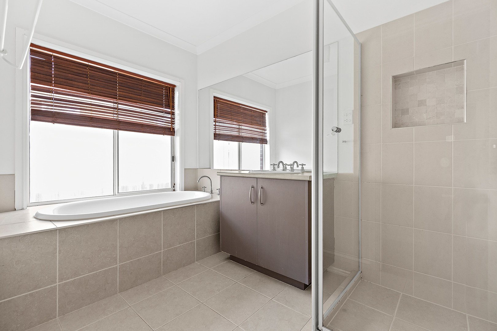 10 Charles Conder Place, Berwick, VIC 3806, Berwick - Thumbnail 7