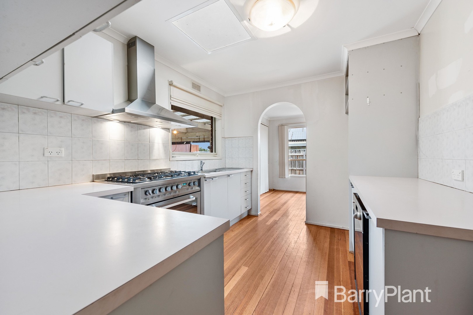 10 Chauvel StreetMelton South, VIC 3338, Melton South - Thumbnail 4