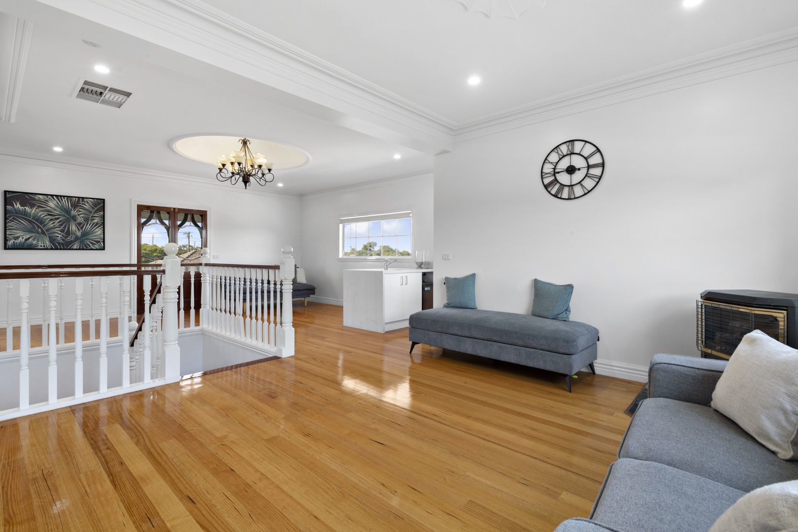 10 Churchill Street, Reservoir, VIC 3073, Reservoir - Thumbnail 3