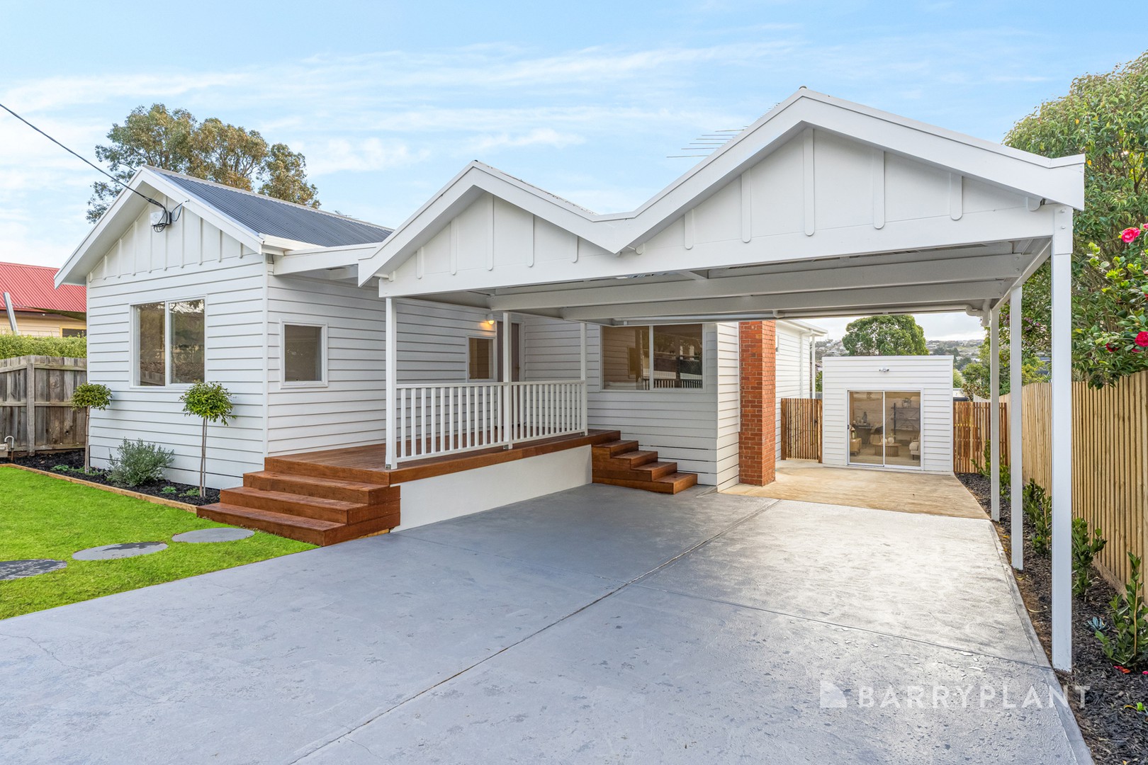 10 Clarke Avenue, Belmont, VIC 3216 - Thumbnail 2 - 04/08/2026