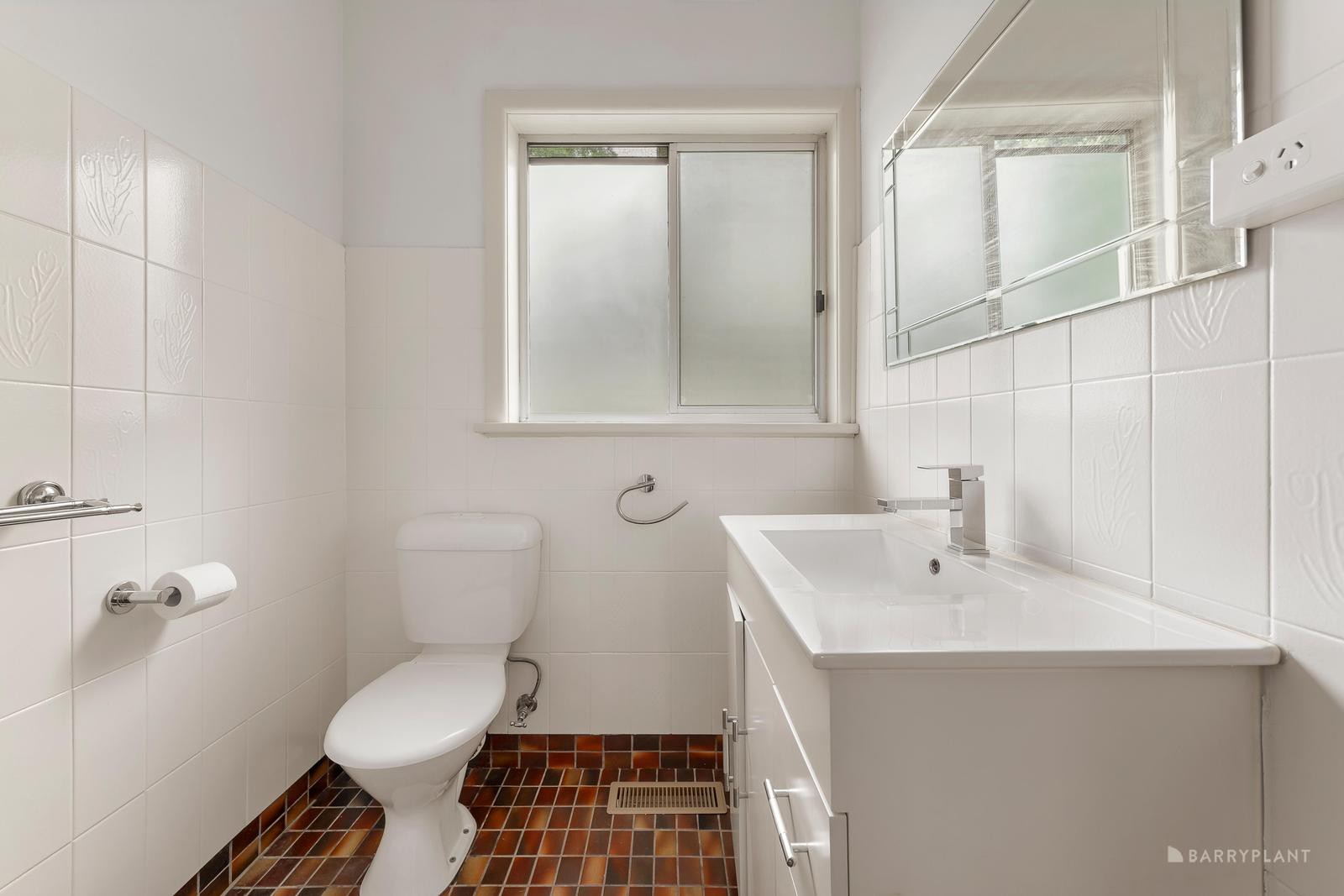 10 Clive Street, Mitcham, VIC 3132, Mitcham - Thumbnail 7