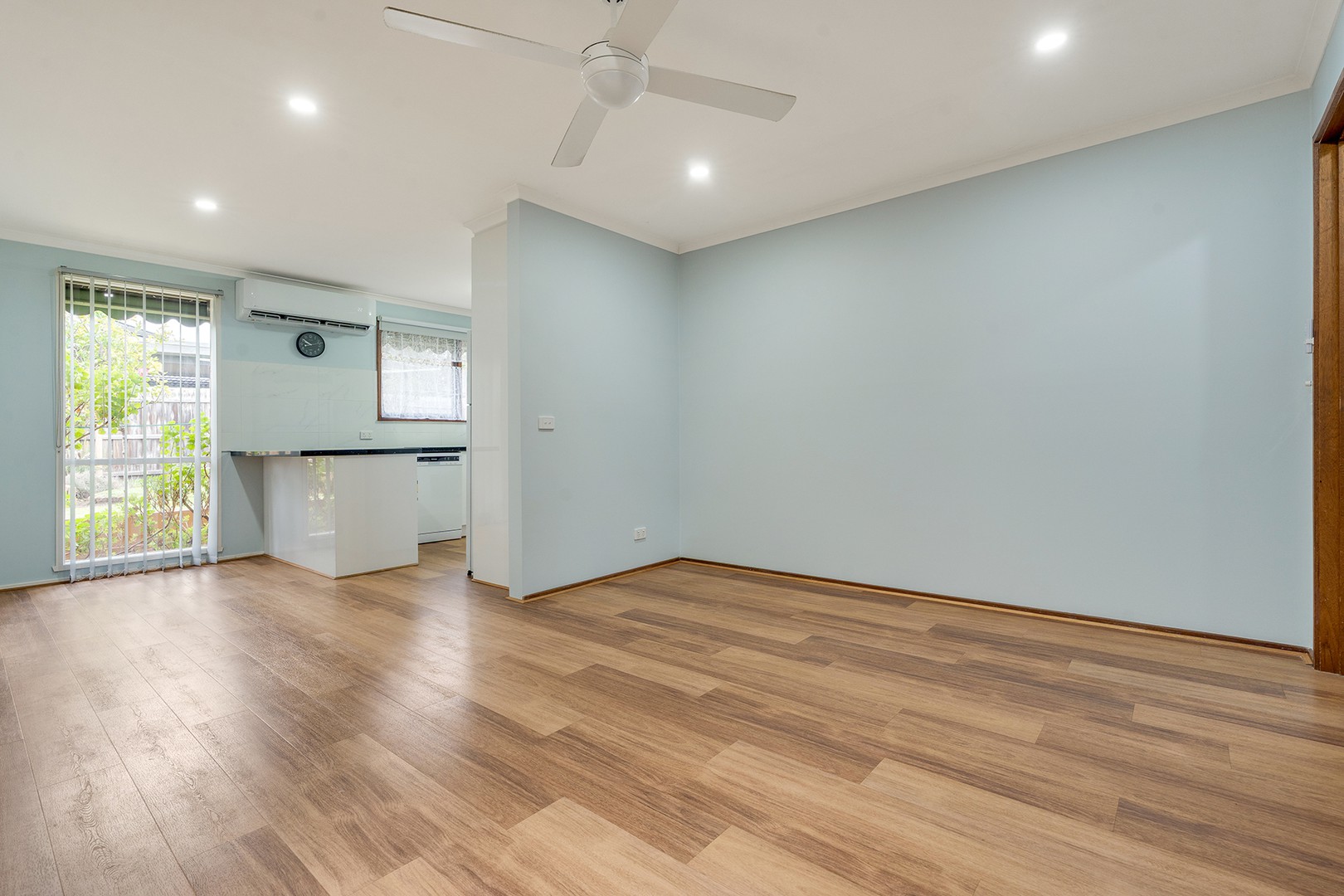 10 Clovelly Drive, Craigieburn, VIC 3064, Craigieburn - Thumbnail 8
