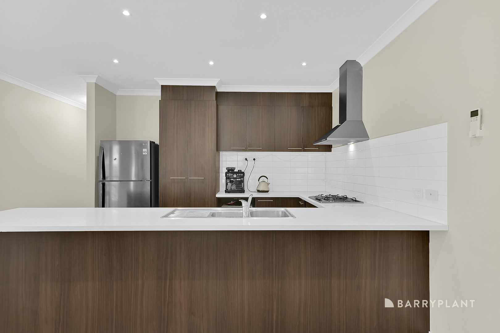 10 Coolibah Street, Doreen, VIC 3754 - Thumbnail 2 - 20/01/2026