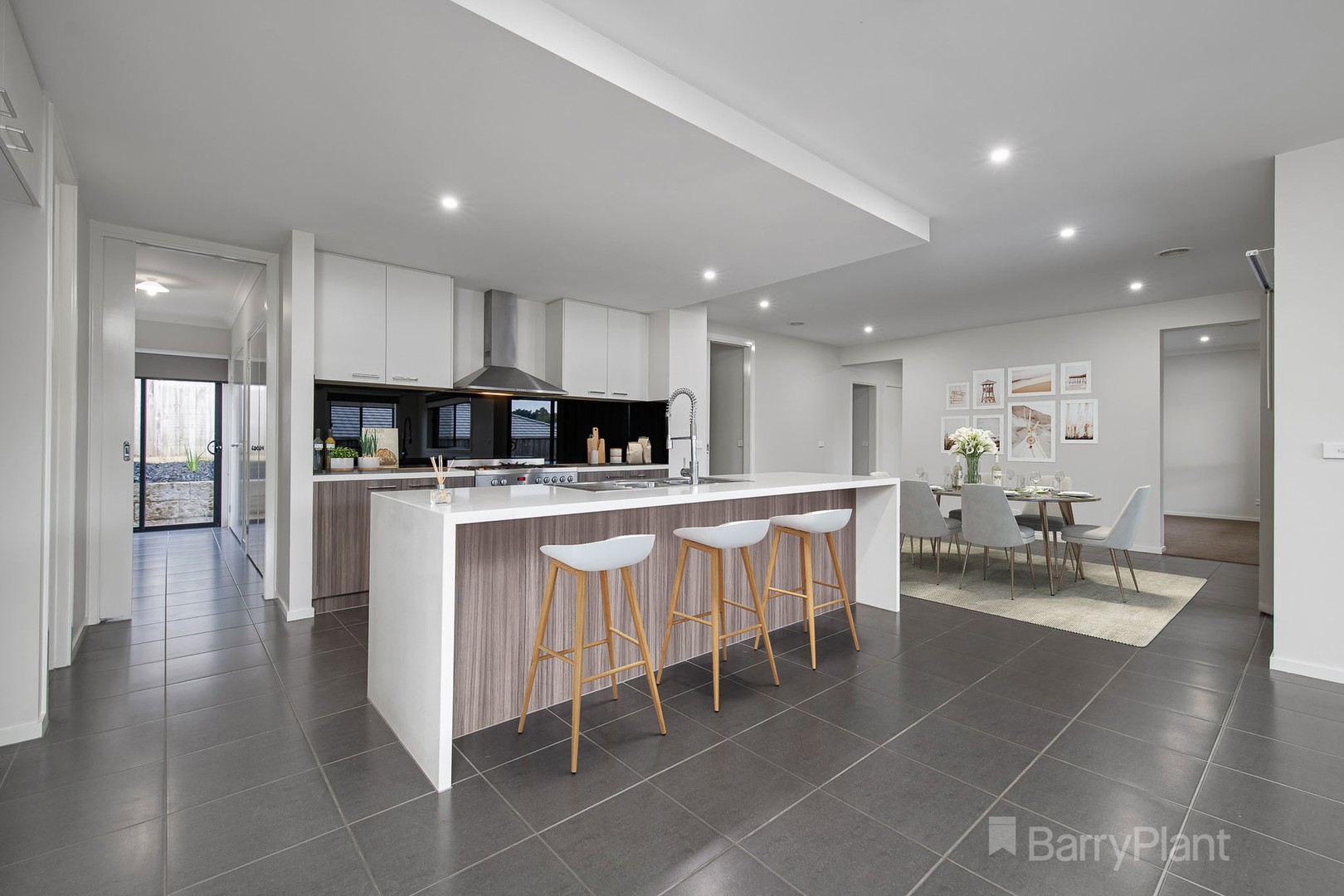 10 Crole Drive, Warragul, VIC 3820, Warragul - Thumbnail 3