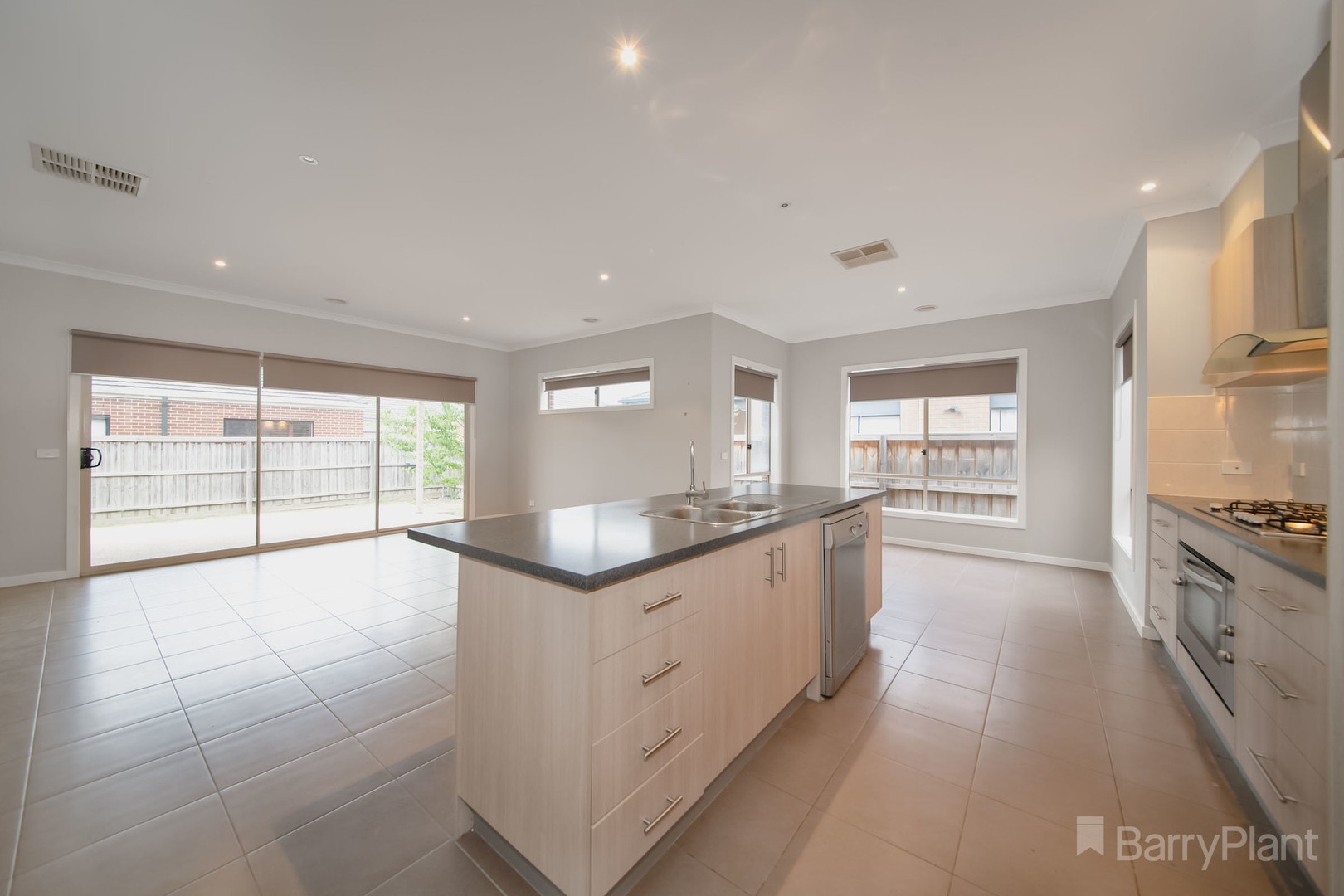 10 Curran Drive, Officer, VIC 3809, Officer - Thumbnail 5