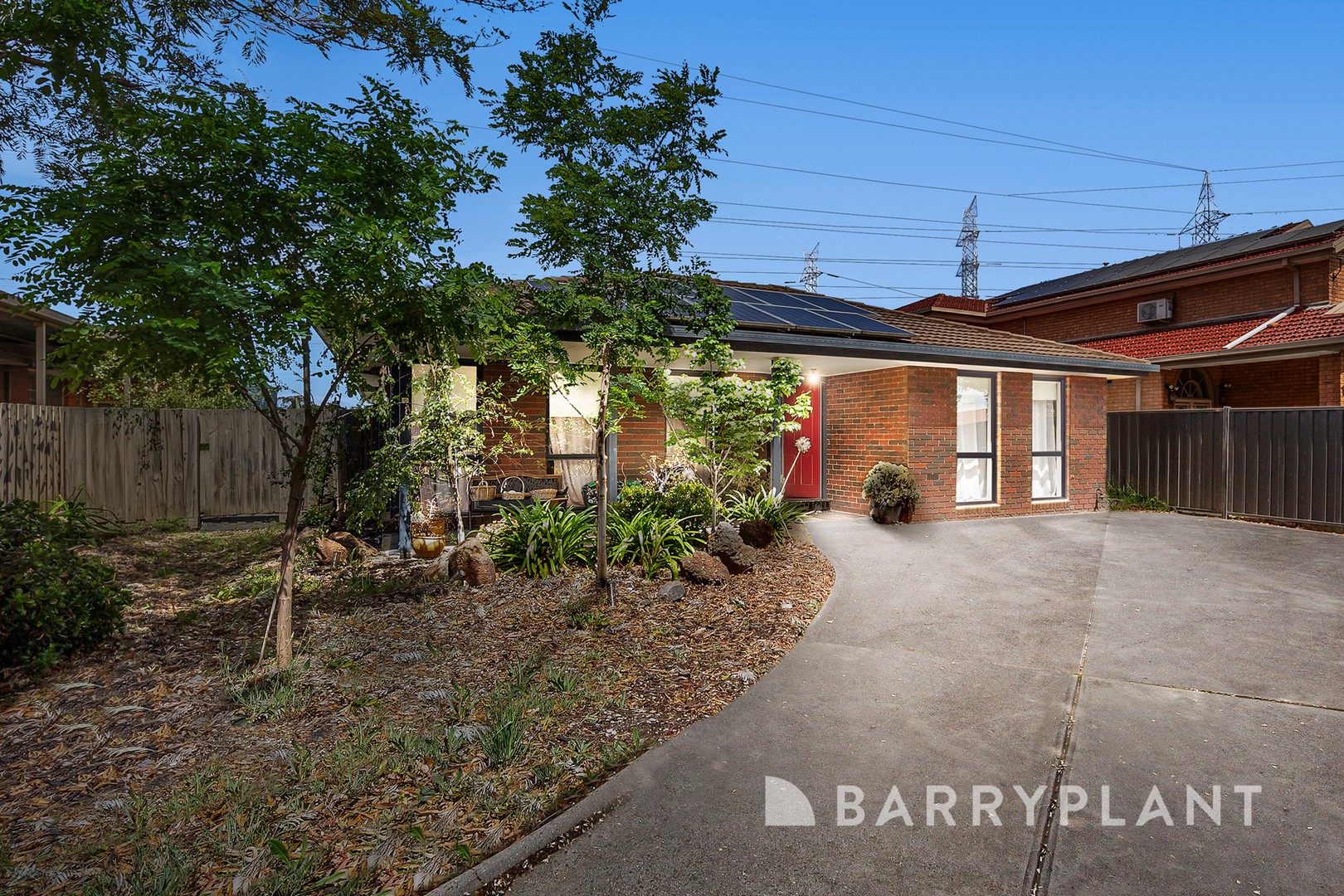 10 Currunghi Court, St Albans, VIC 3021, St Albans - Thumbnail 2