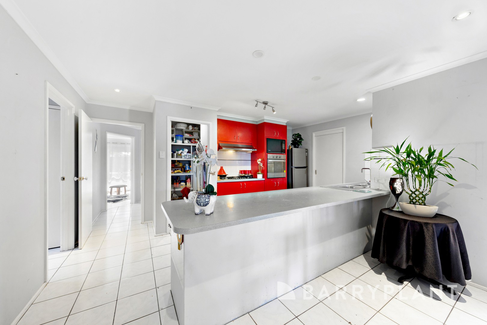 10 Currunghi Court, St Albans, VIC 3021, St Albans - Thumbnail 4