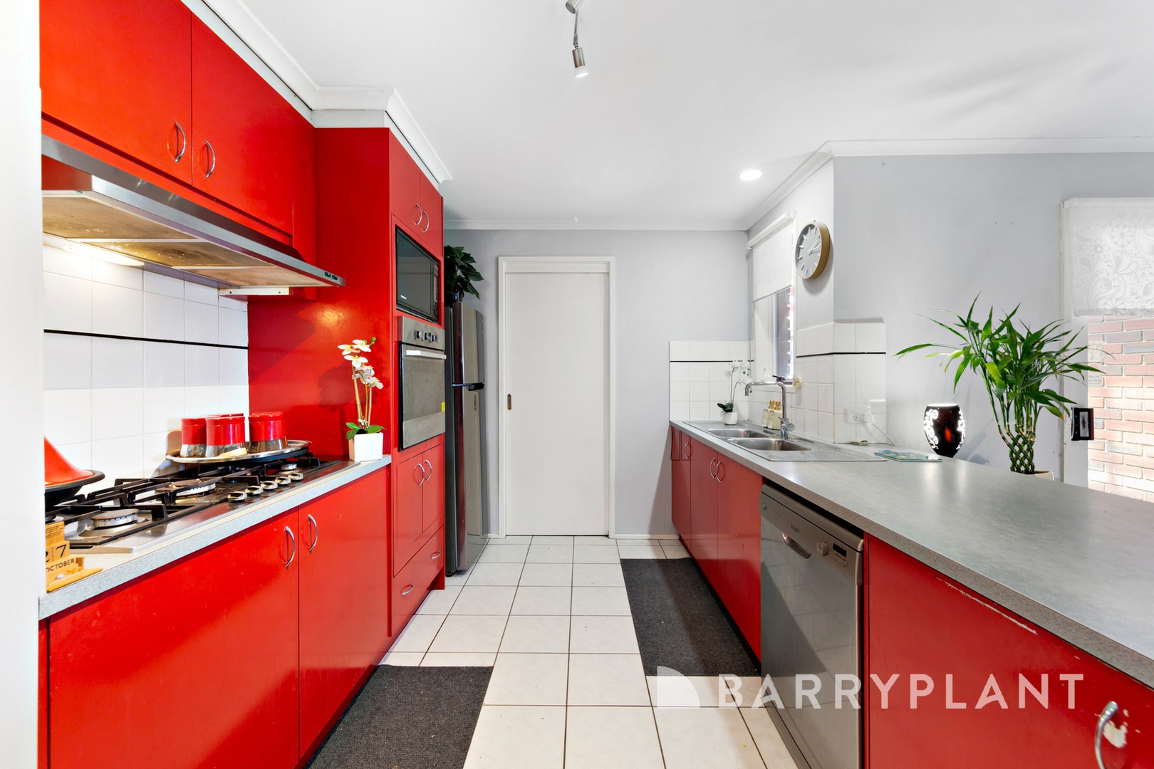 10 Currunghi Court, St Albans, VIC 3021, St Albans - Thumbnail 5
