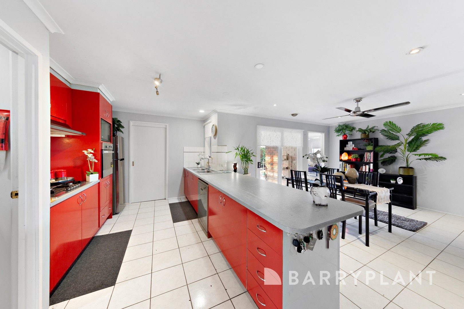 10 Currunghi Court, St Albans, VIC 3021, St Albans - Thumbnail 6