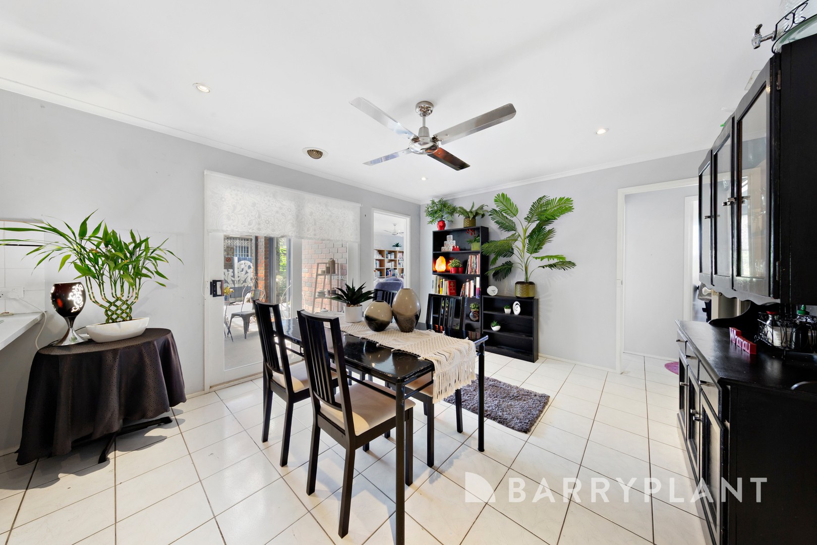 10 Currunghi Court, St Albans, VIC 3021, St Albans - Thumbnail 7