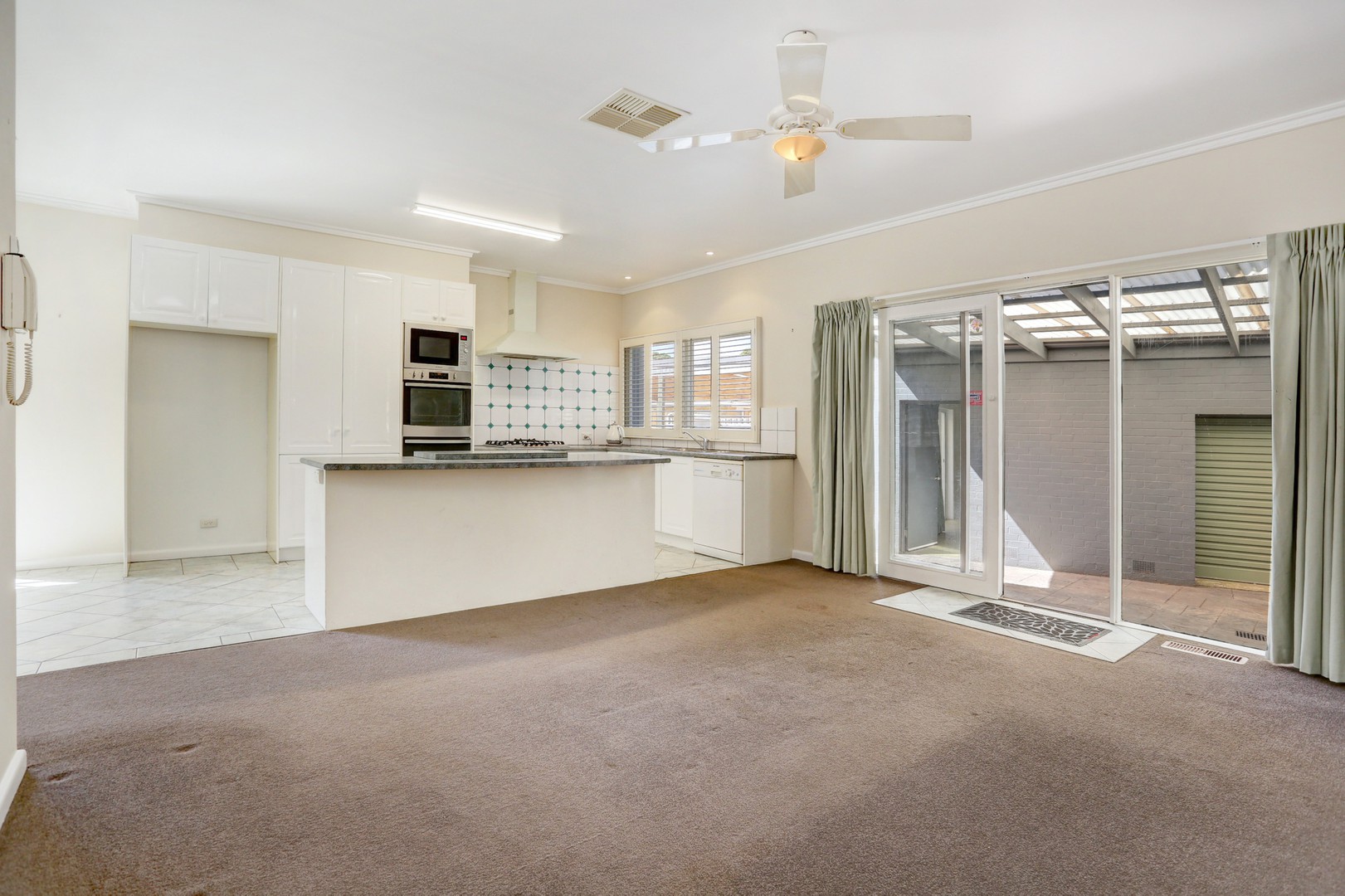 10 Dallas Street, Mentone, VIC 3194, Mentone - Thumbnail 2