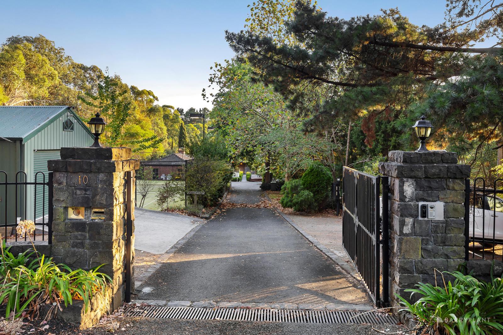 10 Davis Road, Wonga Park, VIC 3115, Wonga Park - Thumbnail 2