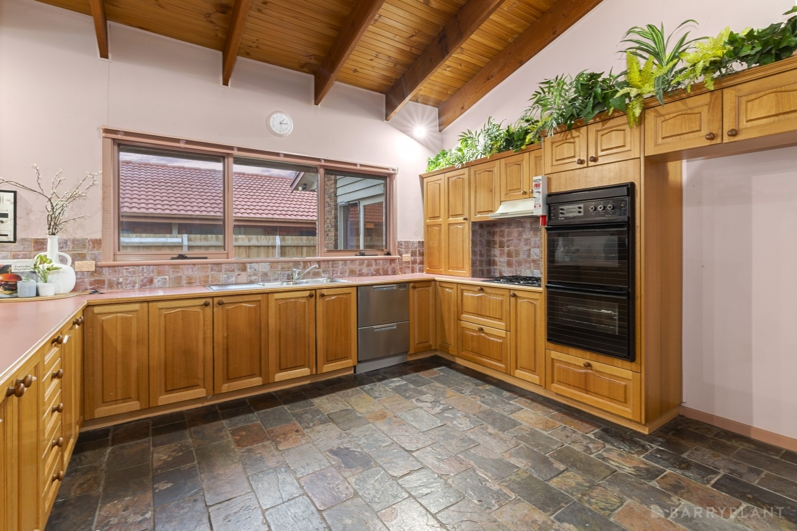 10 Delaware Drive, Dingley Village, VIC 3172, Dingley Village - Thumbnail 6