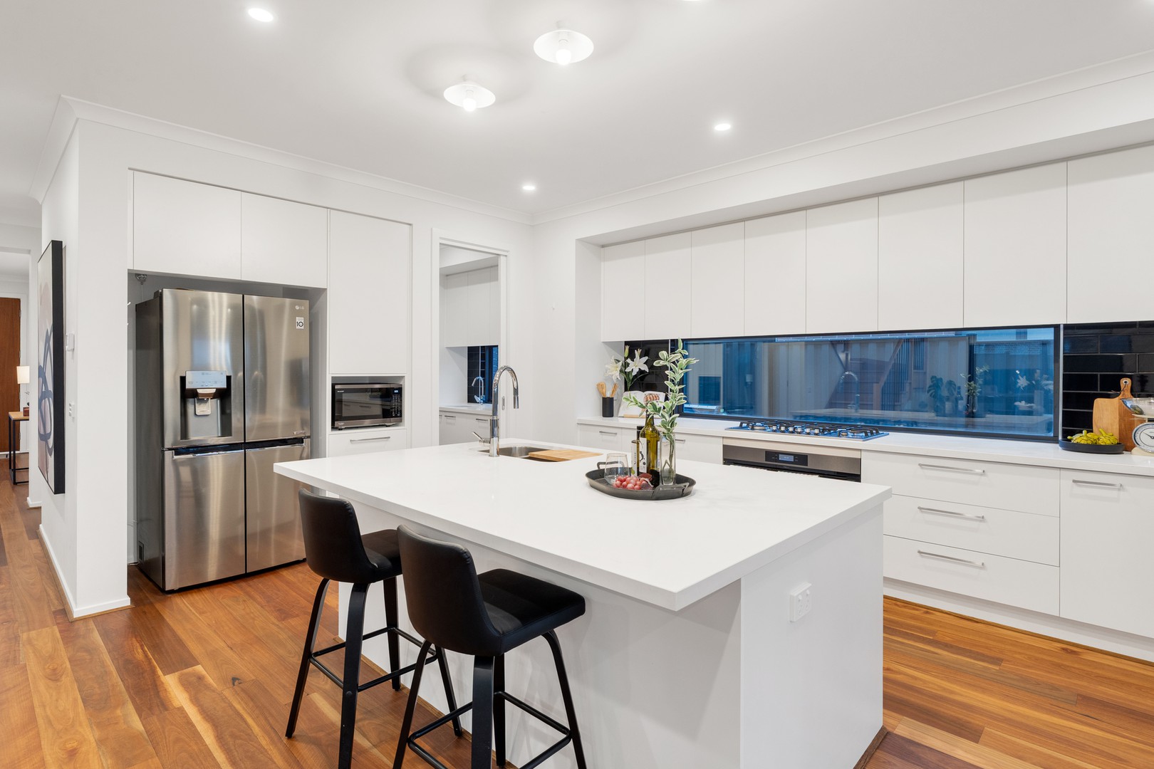 10 Delaware Road, Craigieburn, VIC 3064 - Thumbnail 2 - 01/10/2026