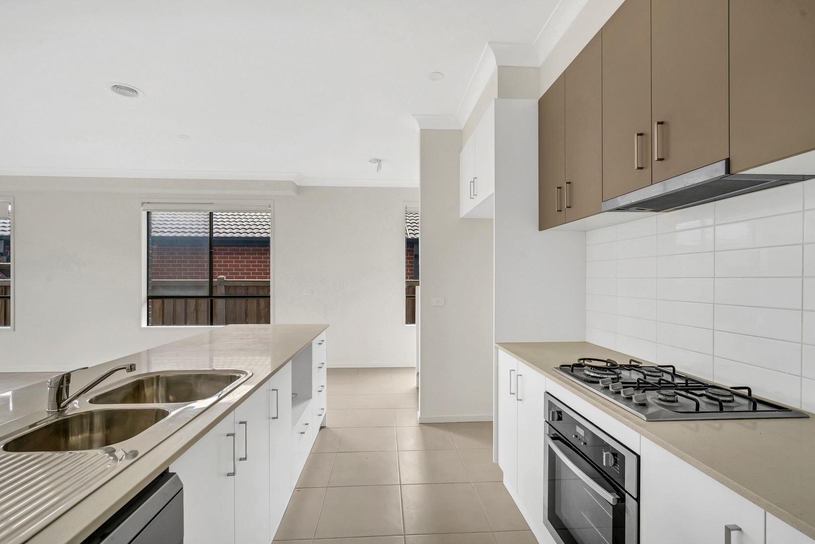 10 Docker Circuit, Mickleham, VIC 3064 - Thumbnail 2 - 15/07/2022