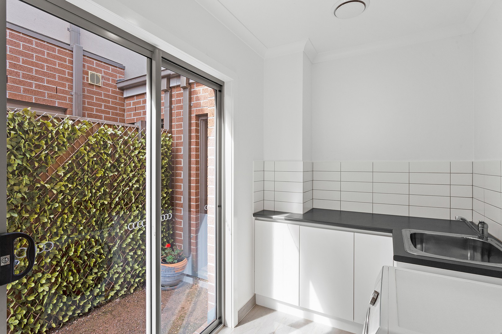 10 Dorrington Street, Greenvale, VIC 3059, Greenvale - Thumbnail 6