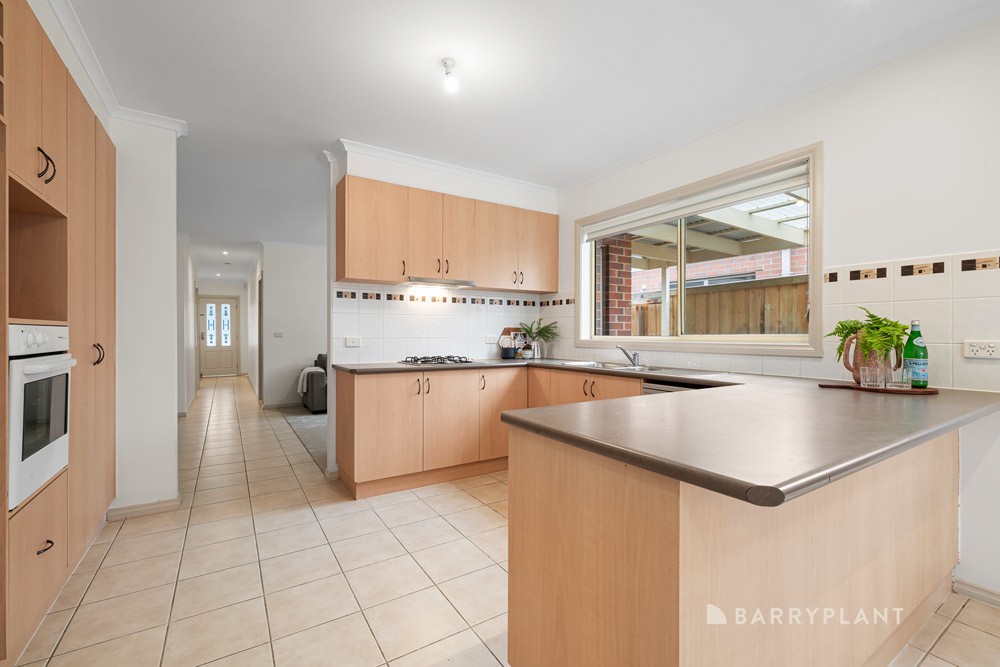 10 Dove Terrace, South Morang, VIC 3752, South Morang - Thumbnail 3