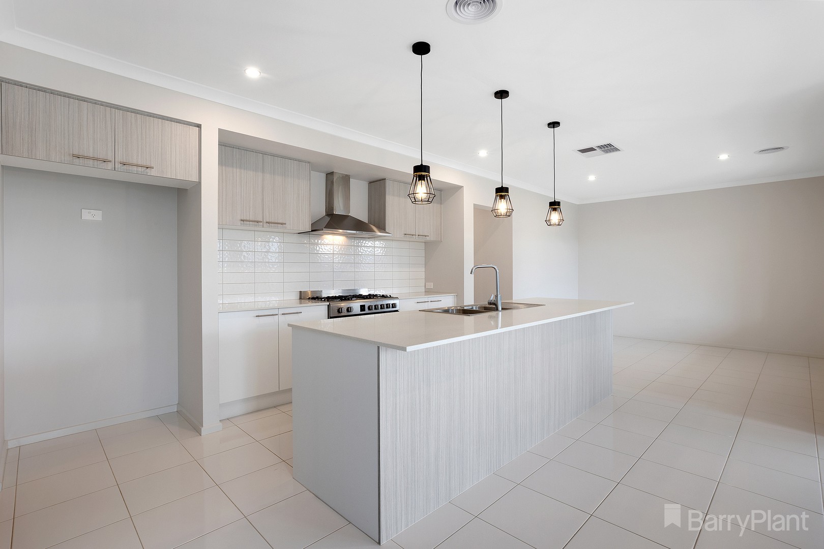 10 Downing Street, Junortoun, VIC 3551, Junortoun - Thumbnail 3