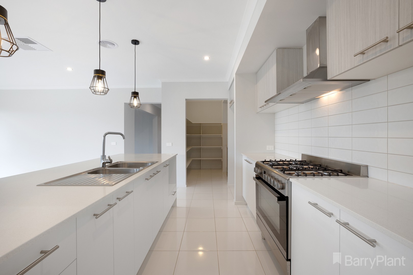 10 Downing Street, Junortoun, VIC 3551, Junortoun - Thumbnail 4