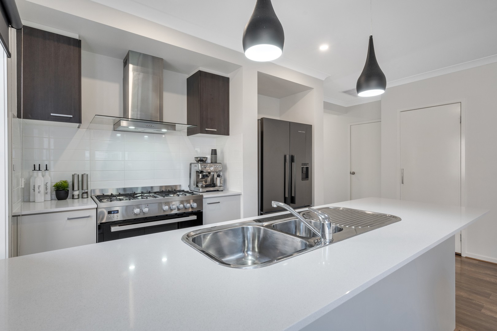 10 Downtown Avenue, Donnybrook, VIC 3064, Donnybrook - Thumbnail 2