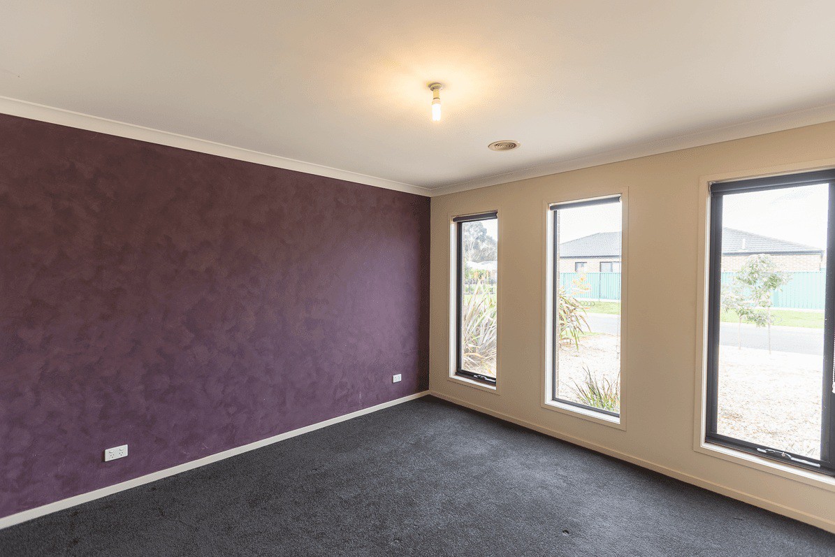 10 Eastview Ct, Sebastopol, VIC 3356, Sebastopol - Thumbnail 3
