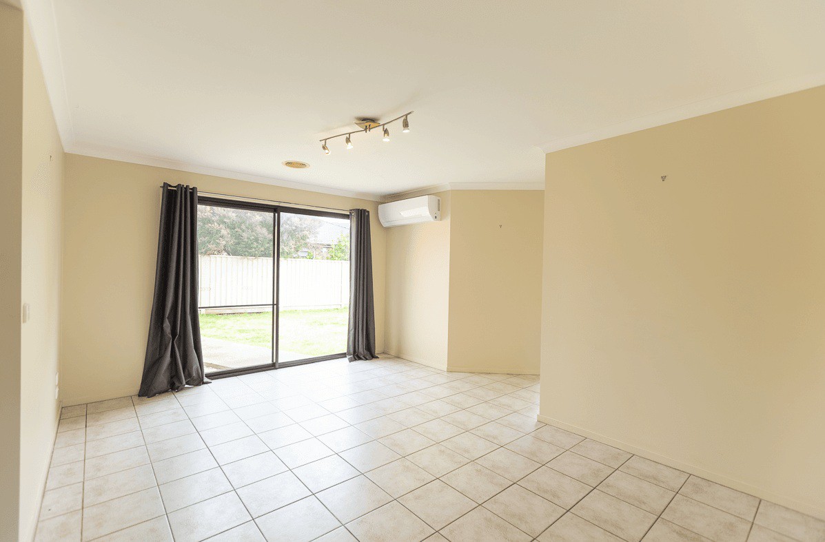 10 Eastview Ct, Sebastopol, VIC 3356, Sebastopol - Thumbnail 4