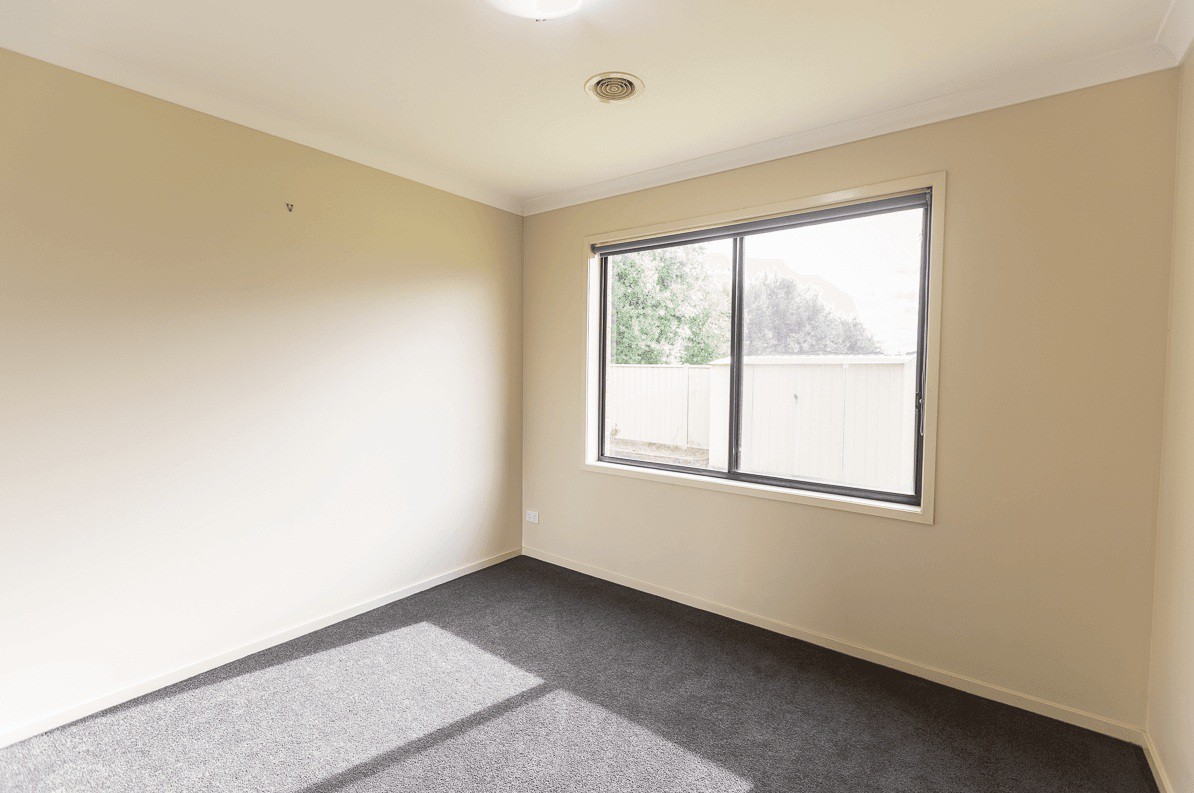 10 Eastview Ct, Sebastopol, VIC 3356, Sebastopol - Thumbnail 6