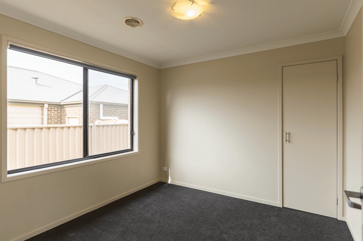 10 Eastview Ct, Sebastopol, VIC 3356, Sebastopol - Thumbnail 7