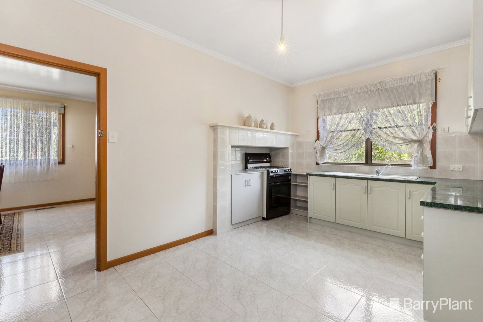 10 Edith Street, Dandenong, VIC 3175, Dandenong - Thumbnail 5