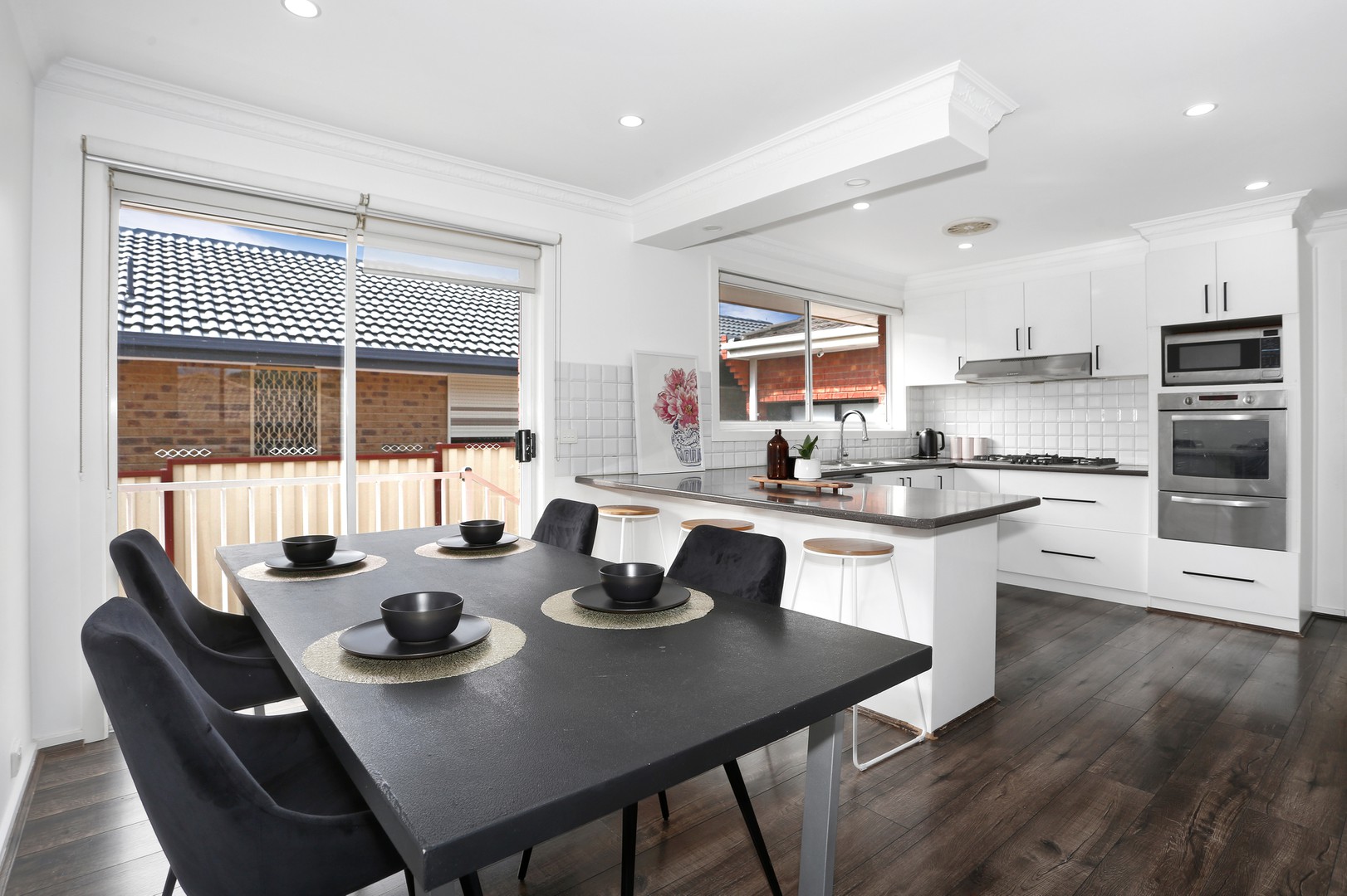 10 Elgata Close, Meadow Heights, VIC 3048, Meadow Heights - Thumbnail 3