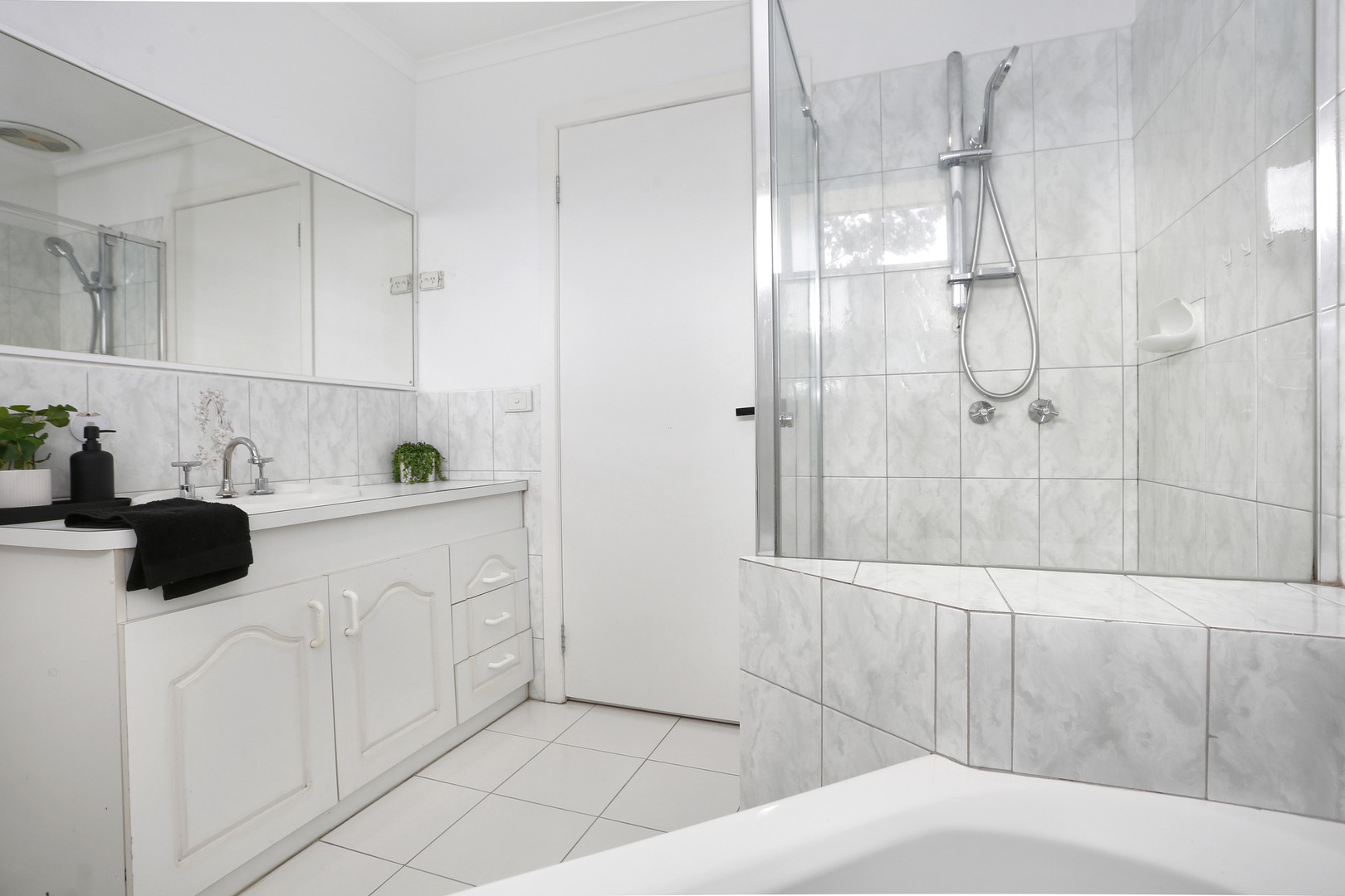 10 Elgata Close, Meadow Heights, VIC 3048, Meadow Heights - Thumbnail 6