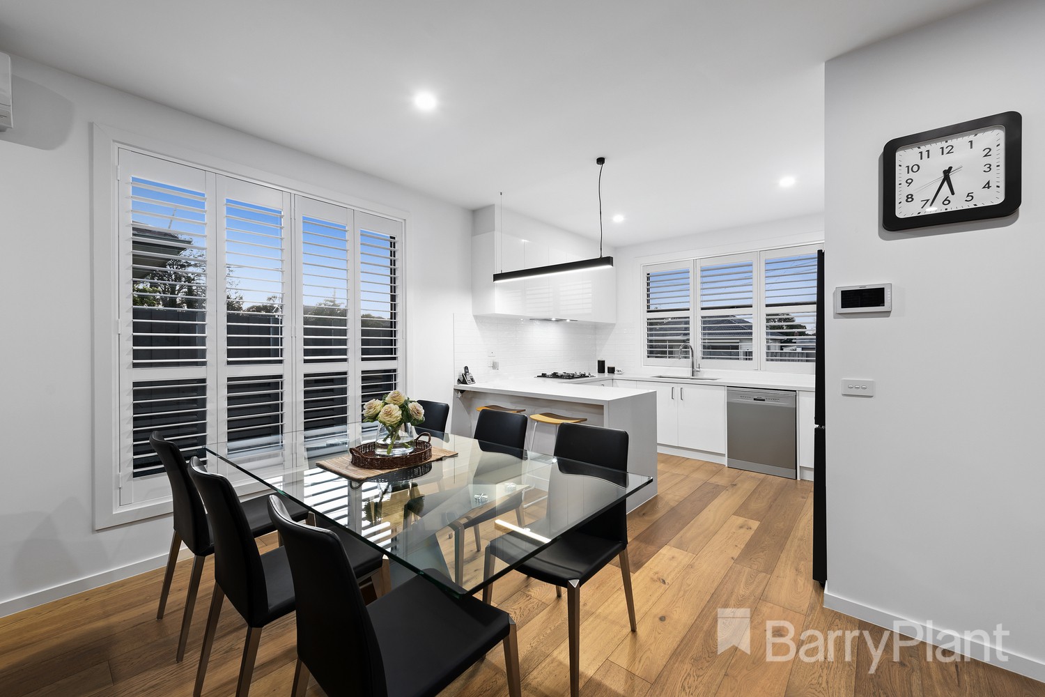 10 Elizabeth Grove, Bundoora, VIC 3083, Bundoora - Thumbnail 3