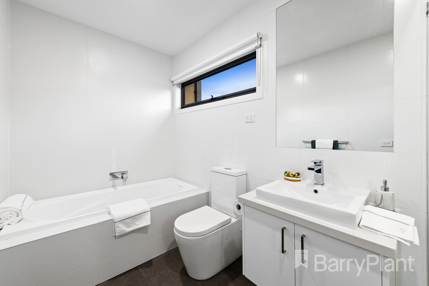 10 Elizabeth Grove, Bundoora, VIC 3083, Bundoora - Thumbnail 4