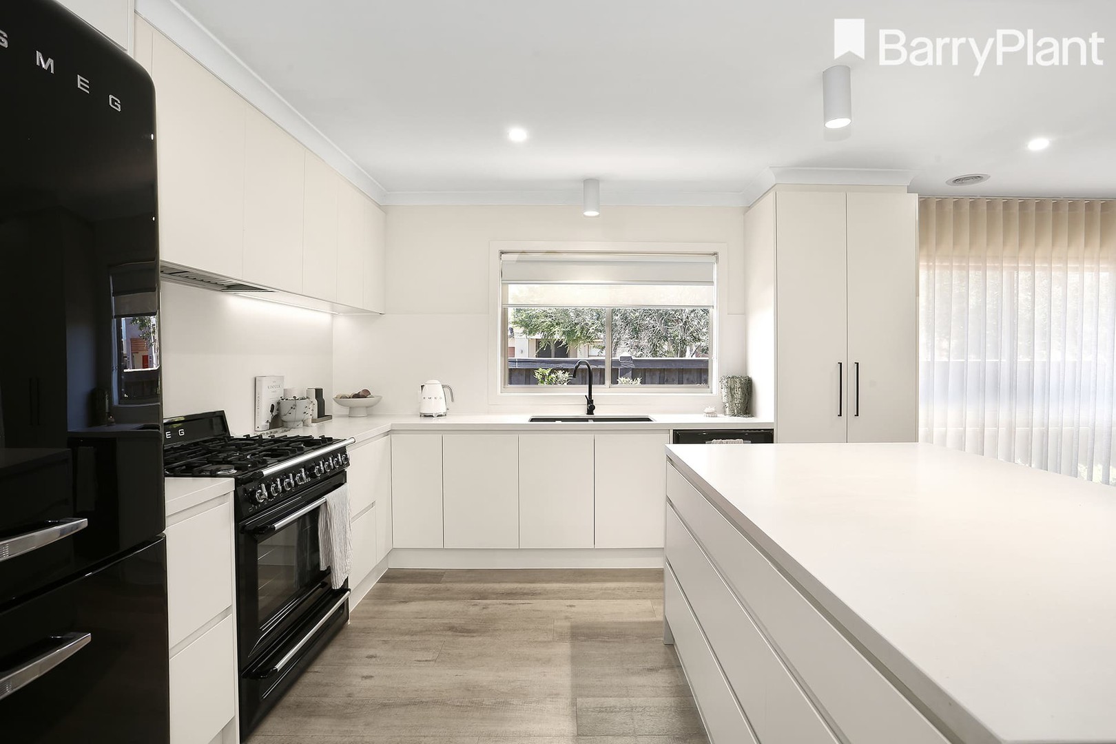 10 Ethan Road, Point Cook, VIC 3030, Point Cook - Thumbnail 8