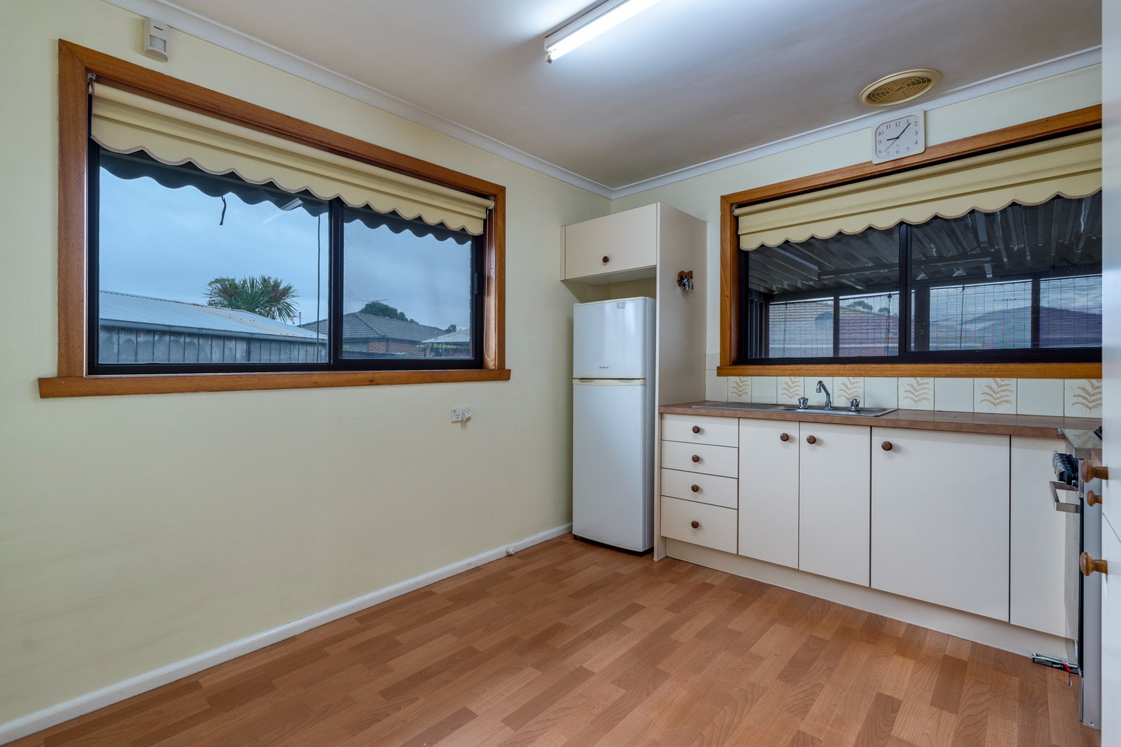 10 Eve Court, Craigieburn, VIC 3064, Craigieburn - Thumbnail 4