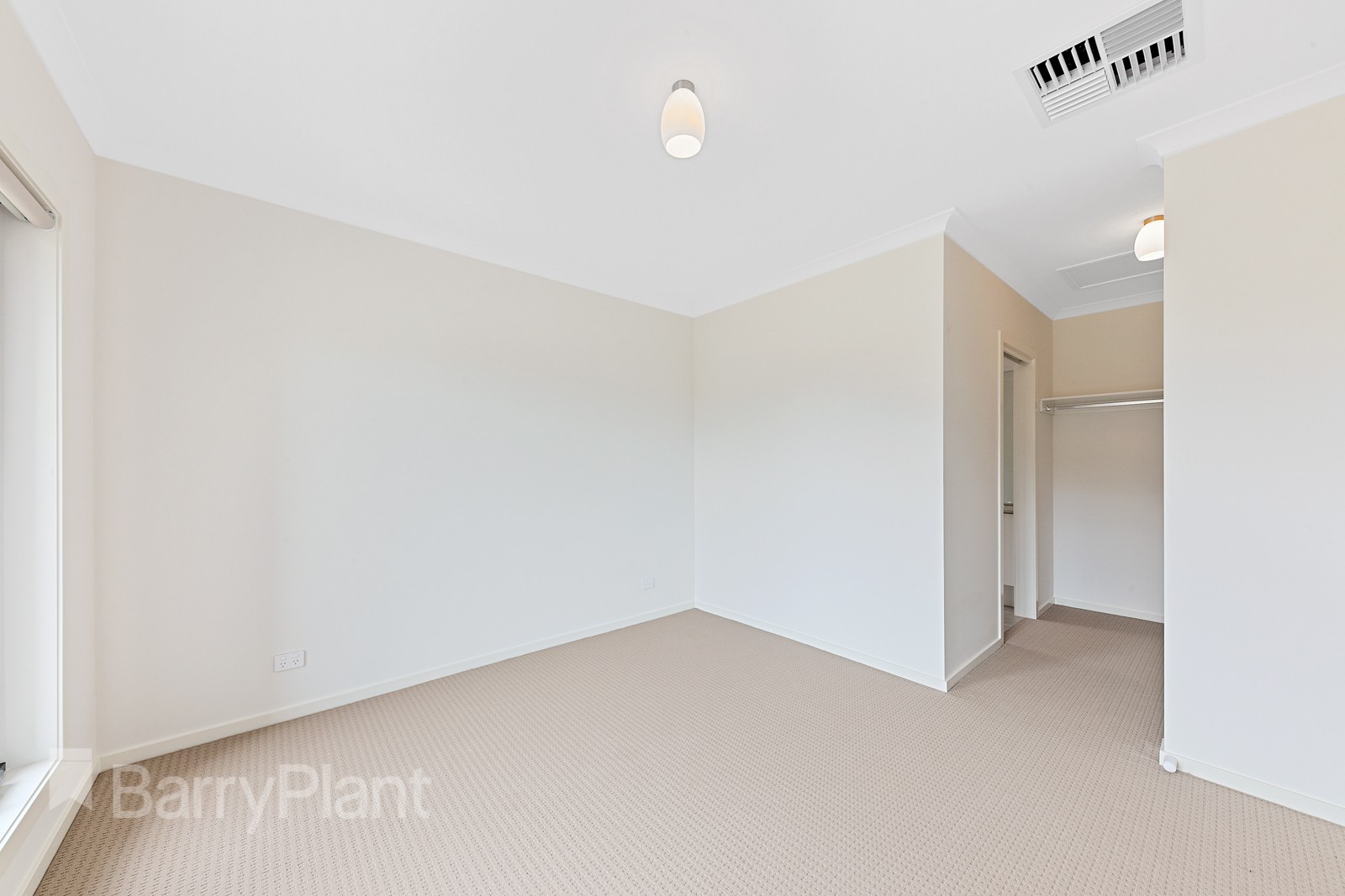 10 Evergild Street, Aintree, VIC 3336, Aintree - Thumbnail 2